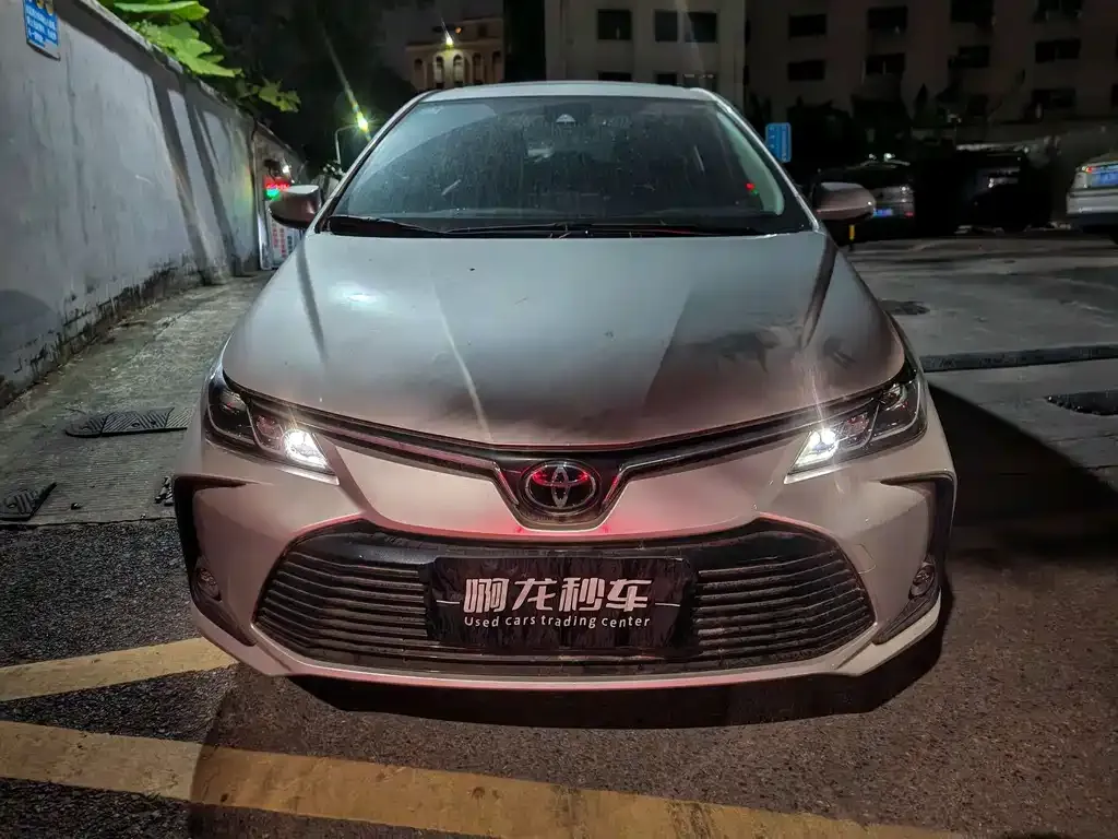 Toyota Corolla 2023 из CN, фото 4