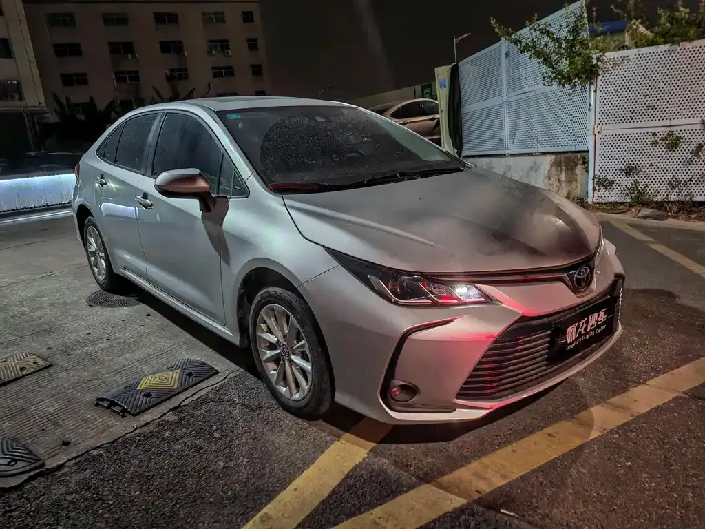 Toyota Corolla 2023 из CN, фото 8