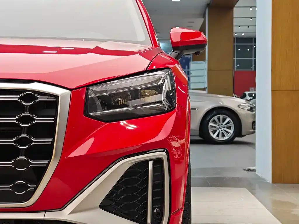 Audi Q2L 2022 из CN, фото 2