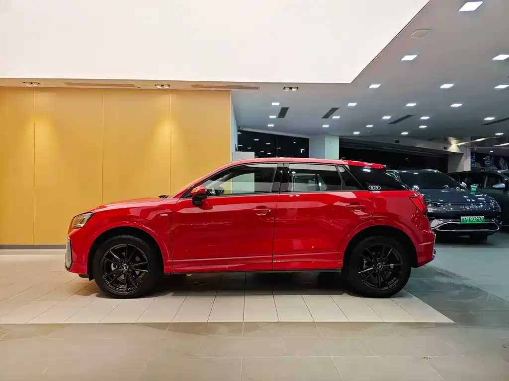 Audi Q2L 2022 из CN, фото 7
