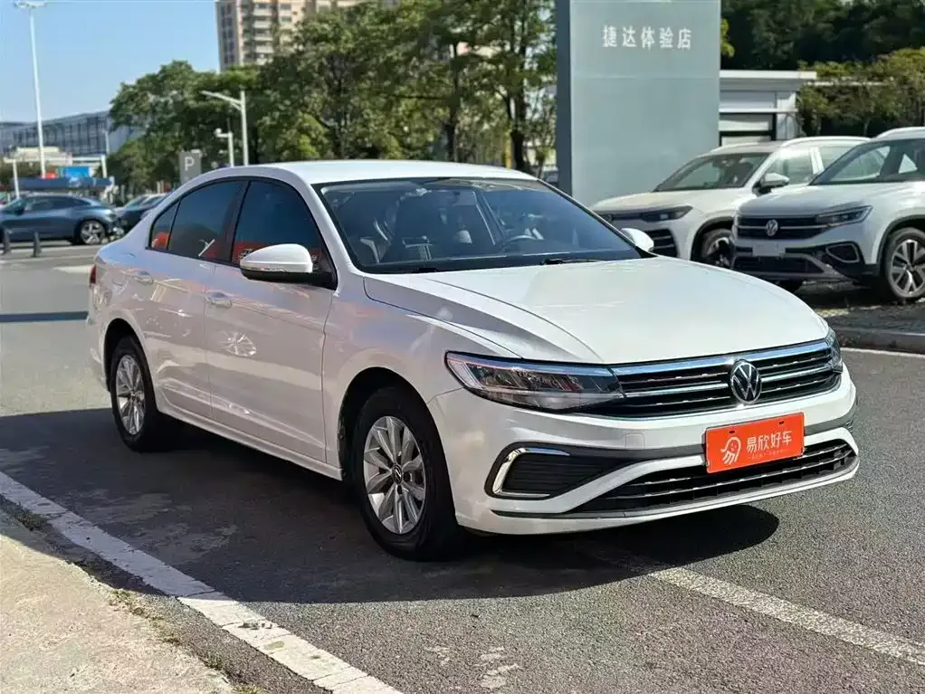 Volkswagen Bora 2023 из CN, фото 4