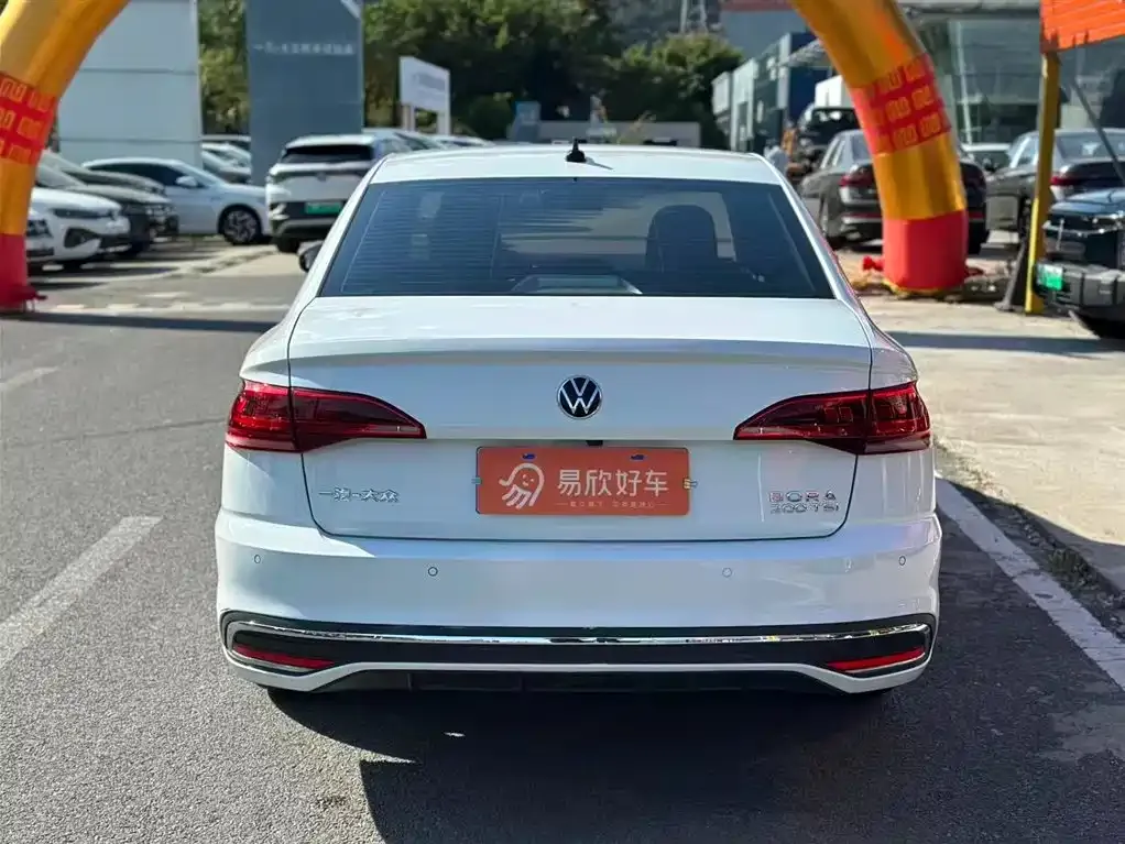 Volkswagen Bora 2023 из CN, фото 7