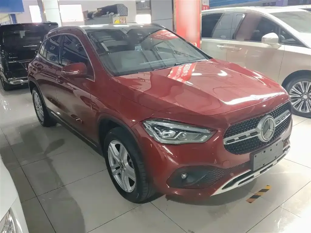 Mercedes-Benz GLA 2023 из CN, фото 2