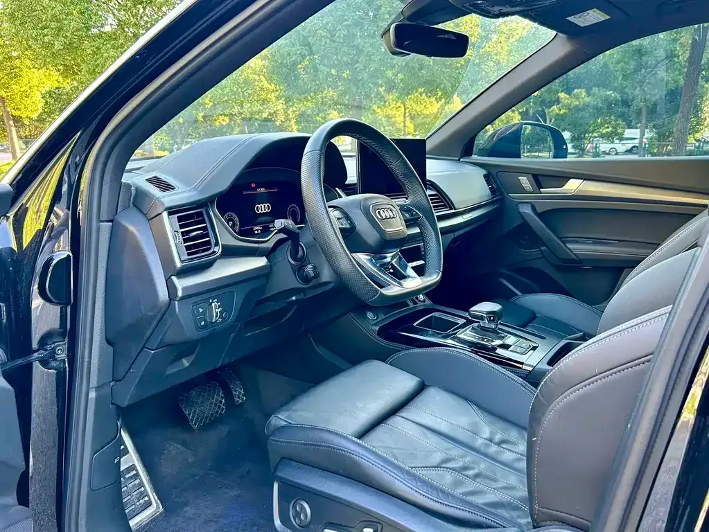 Audi Q5L 2024 из CN, фото 6