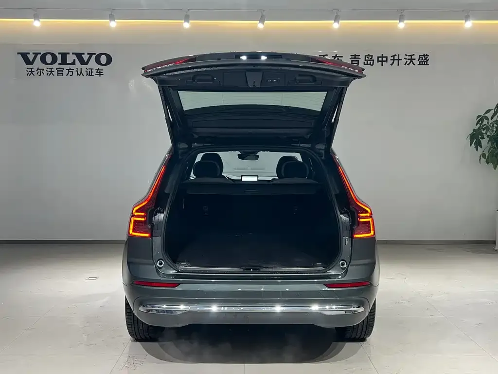 Volvo XC60 2025 из CN, фото 3