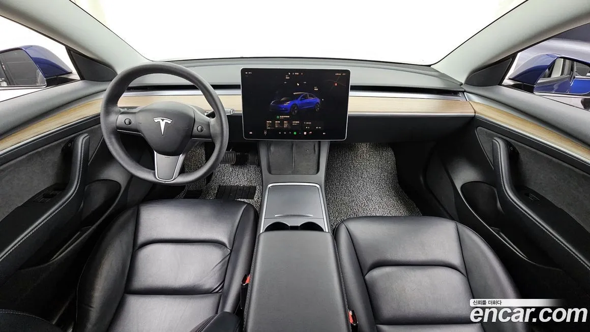 Tesla Model 3 — фото 8
