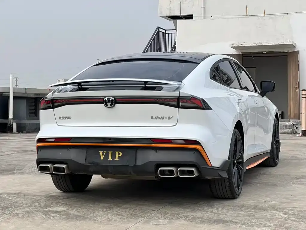 Changan UNI-V 2024 из CN, фото 2