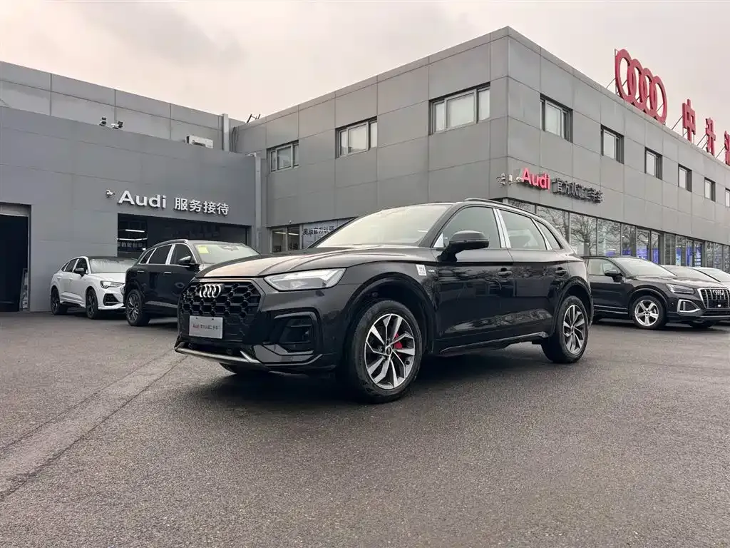 Audi Q5L 2024 из CN, фото 1