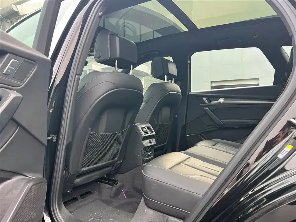 Audi Q5L 2024 из CN, фото 5
