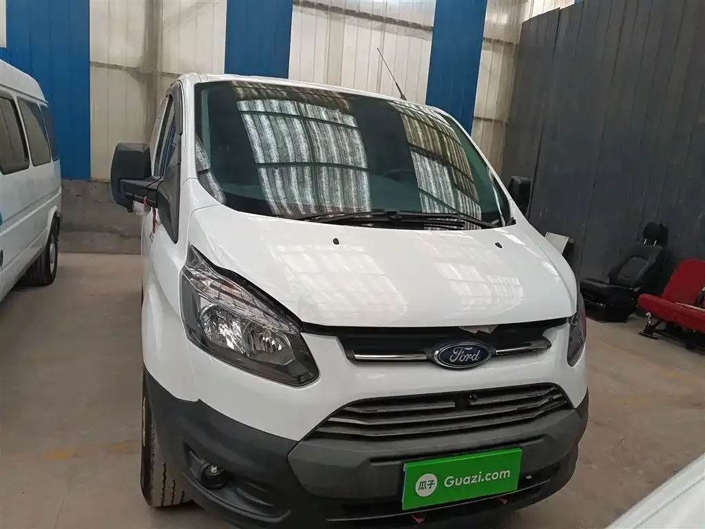 Ford Transit 2022 из CN, фото 3