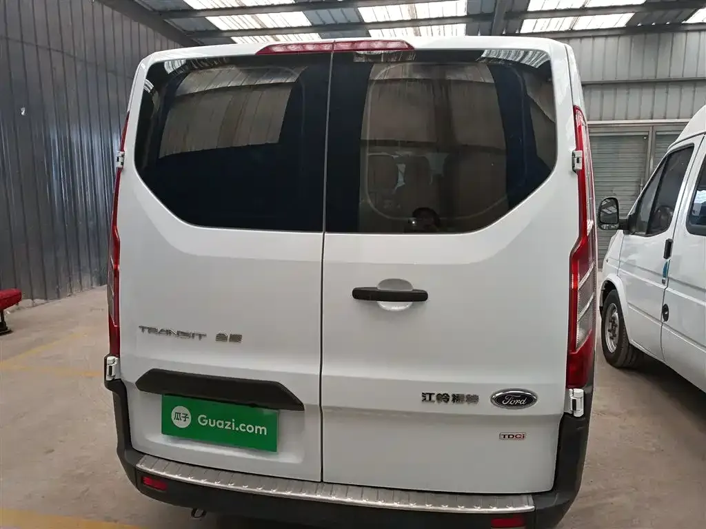 Ford Transit 2022 из CN, фото 6