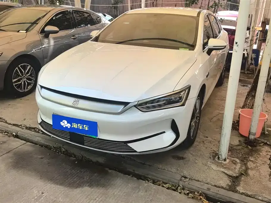 BYD Qin PLUS 2023 из CN, фото 1