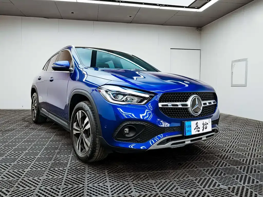 Mercedes-Benz GLA — фото 7