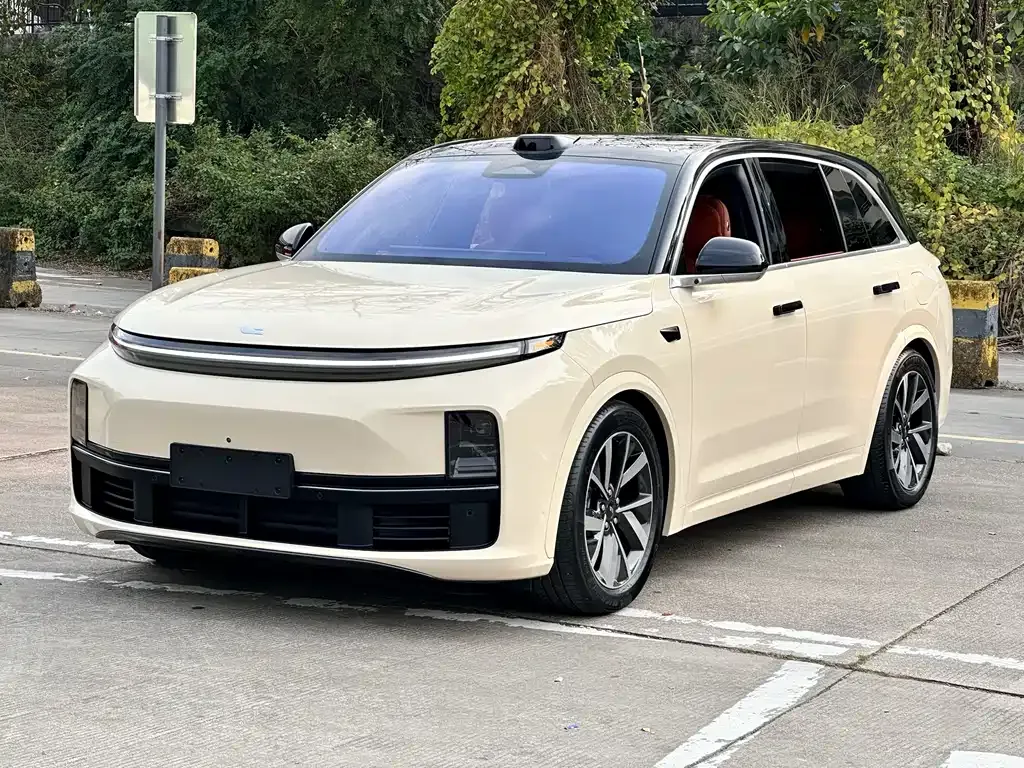 Li Auto L7 2023 из CN, фото 1