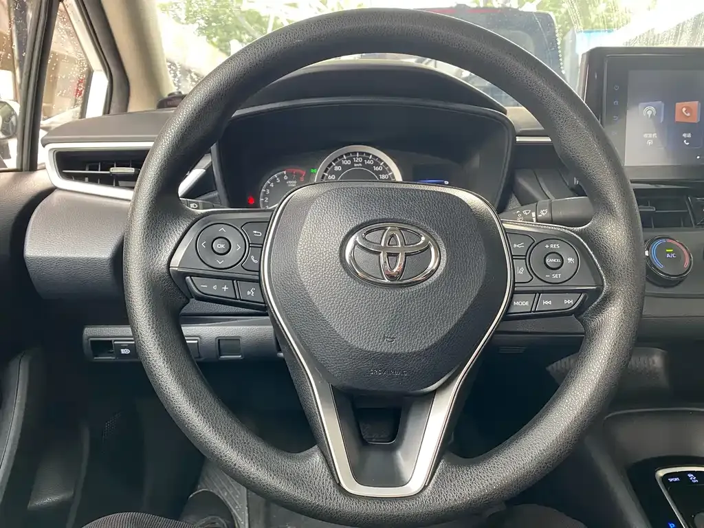 Toyota Corolla 2024 из CN, фото 3
