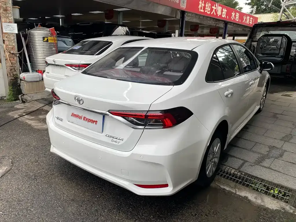 Toyota Corolla 2024 из CN, фото 5