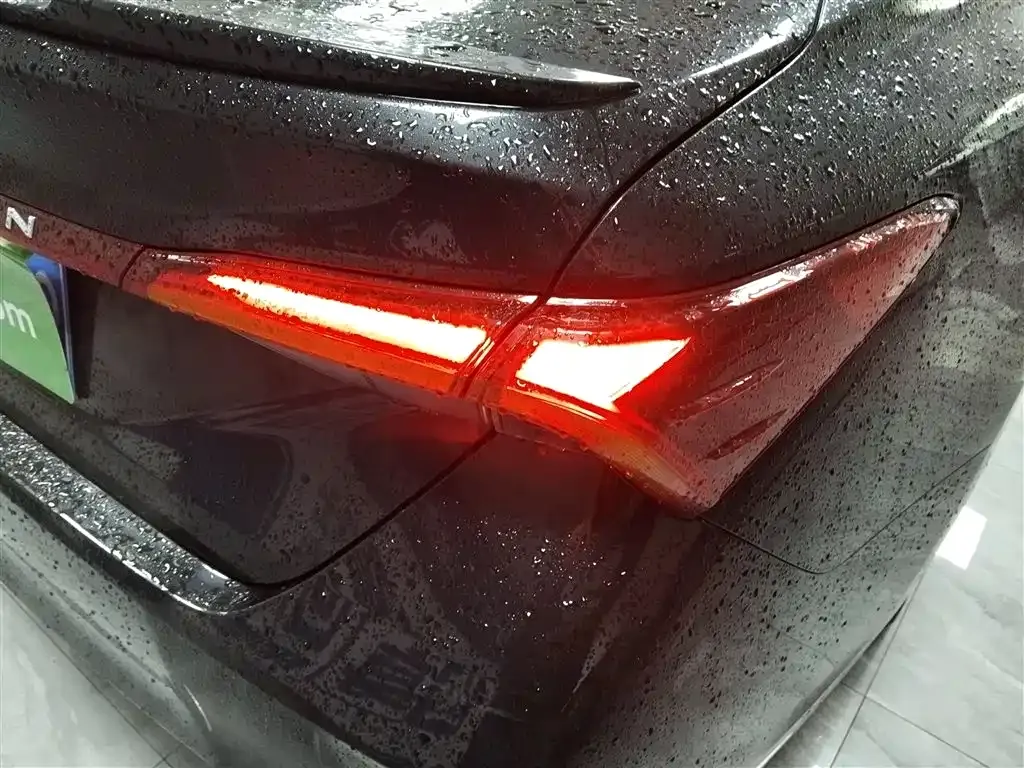 Toyota Avalon 2022 из CN, фото 6