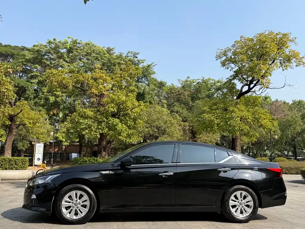 Nissan Teana 2023 из CN, фото 9