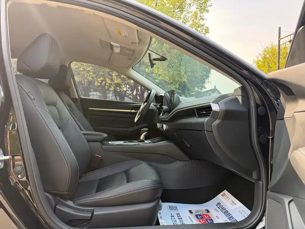 Nissan Teana 2023 из CN, фото 8