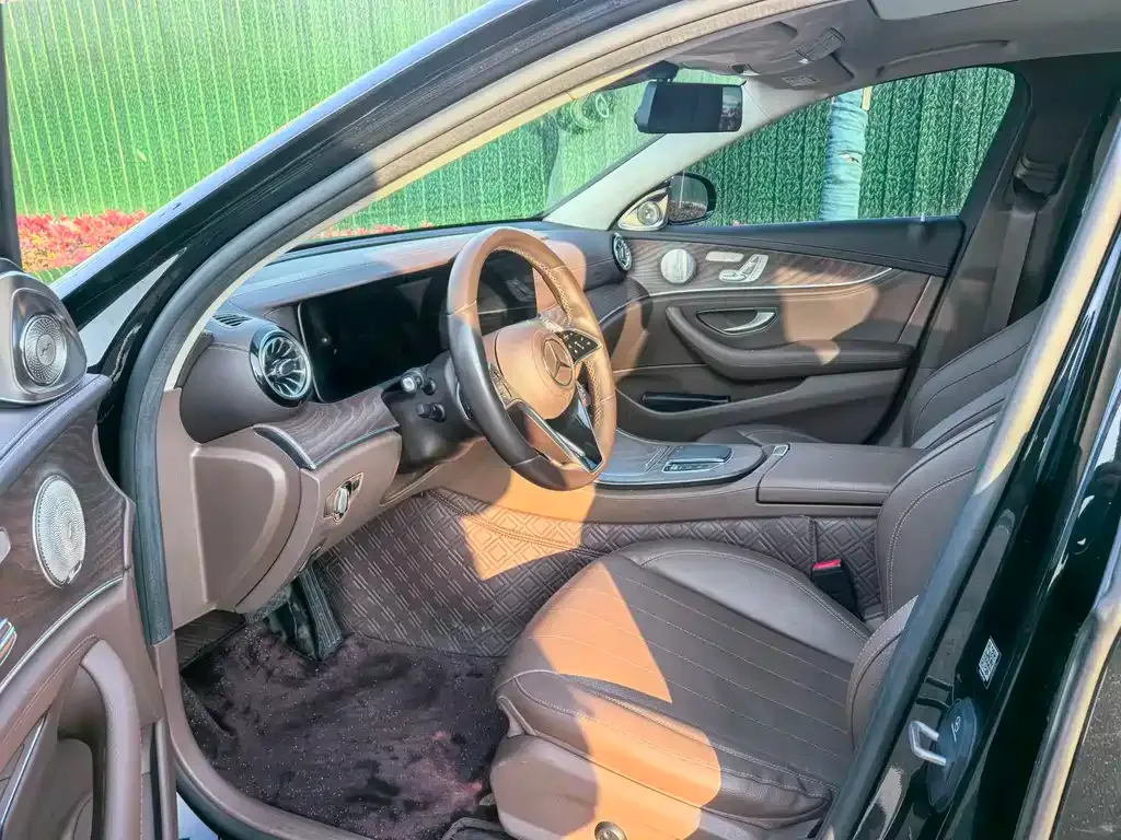 Mercedes-Benz E-Class 2021 из CN, фото 3