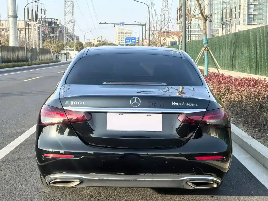 Mercedes-Benz E-Class 2021 из CN, фото 2