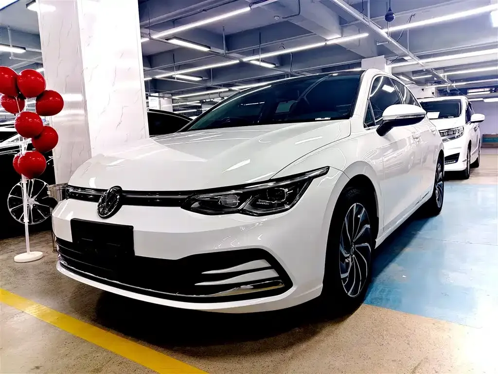 Volkswagen Golf 2022 из CN, фото 1