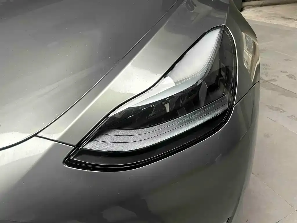 Tesla Model Y 2024 из CN, фото 3