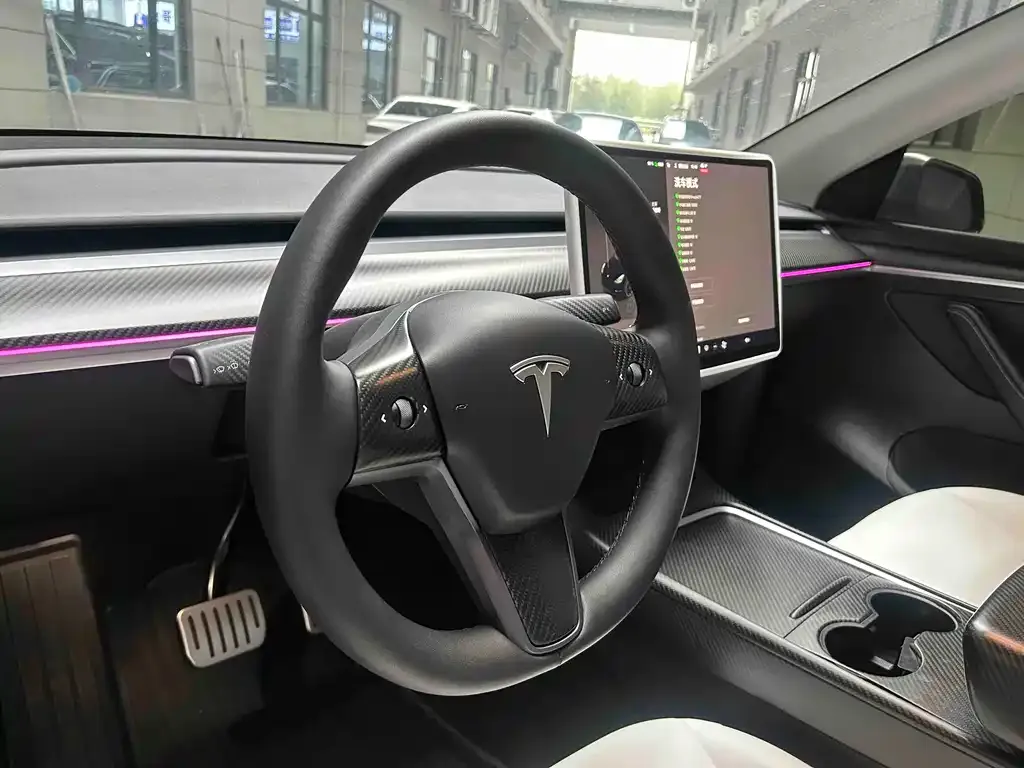 Tesla Model Y 2024 из CN, фото 10