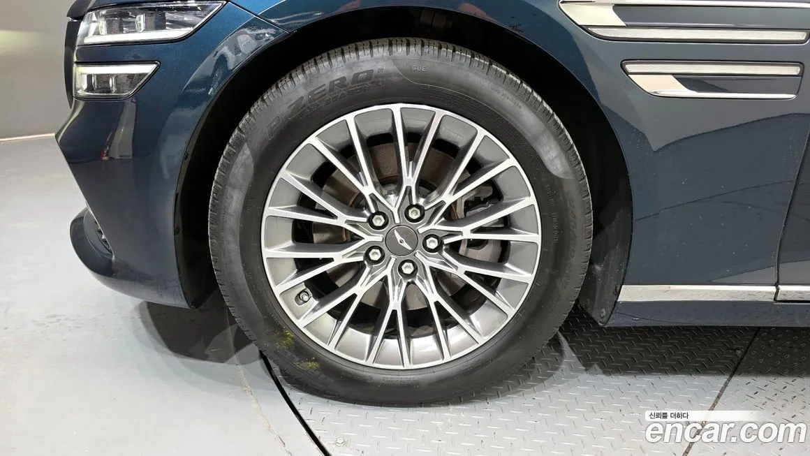 Genesis G80 — фото 9