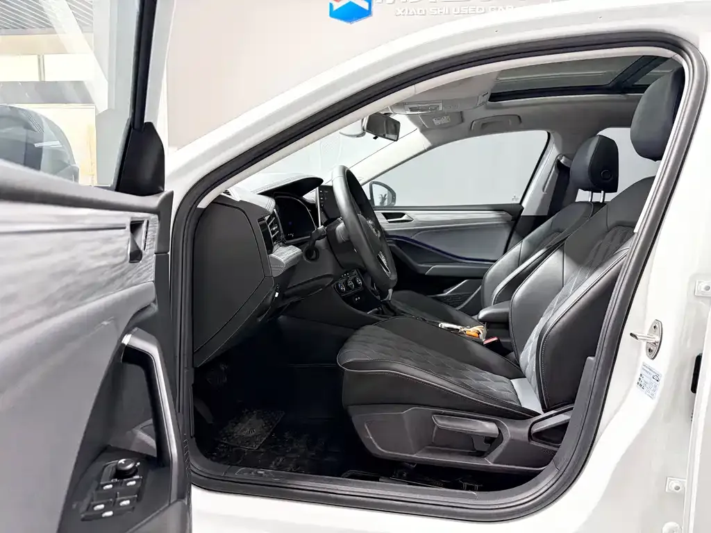 Volkswagen Sagitar 2023 из CN, фото 4