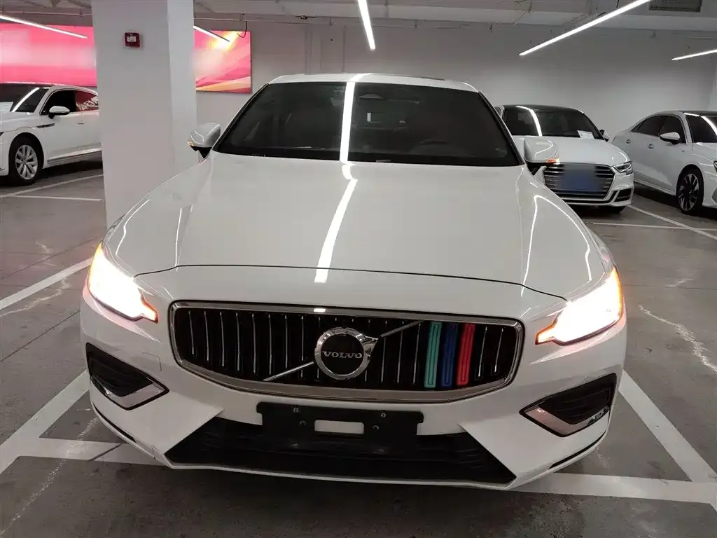 [object Object] S60 2024 из CN, фото 3