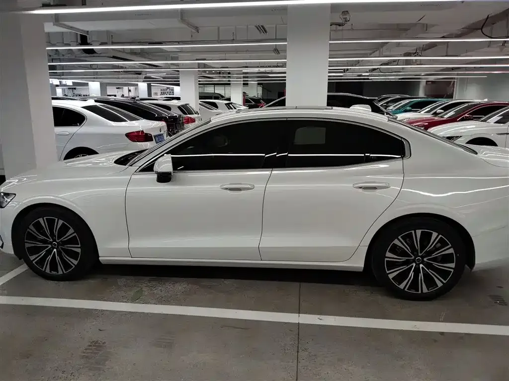 [object Object] S60 2024 из CN, фото 5