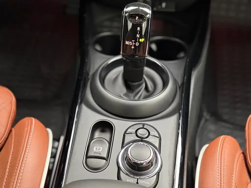 MINI Clubman 2022 из CN, фото 6
