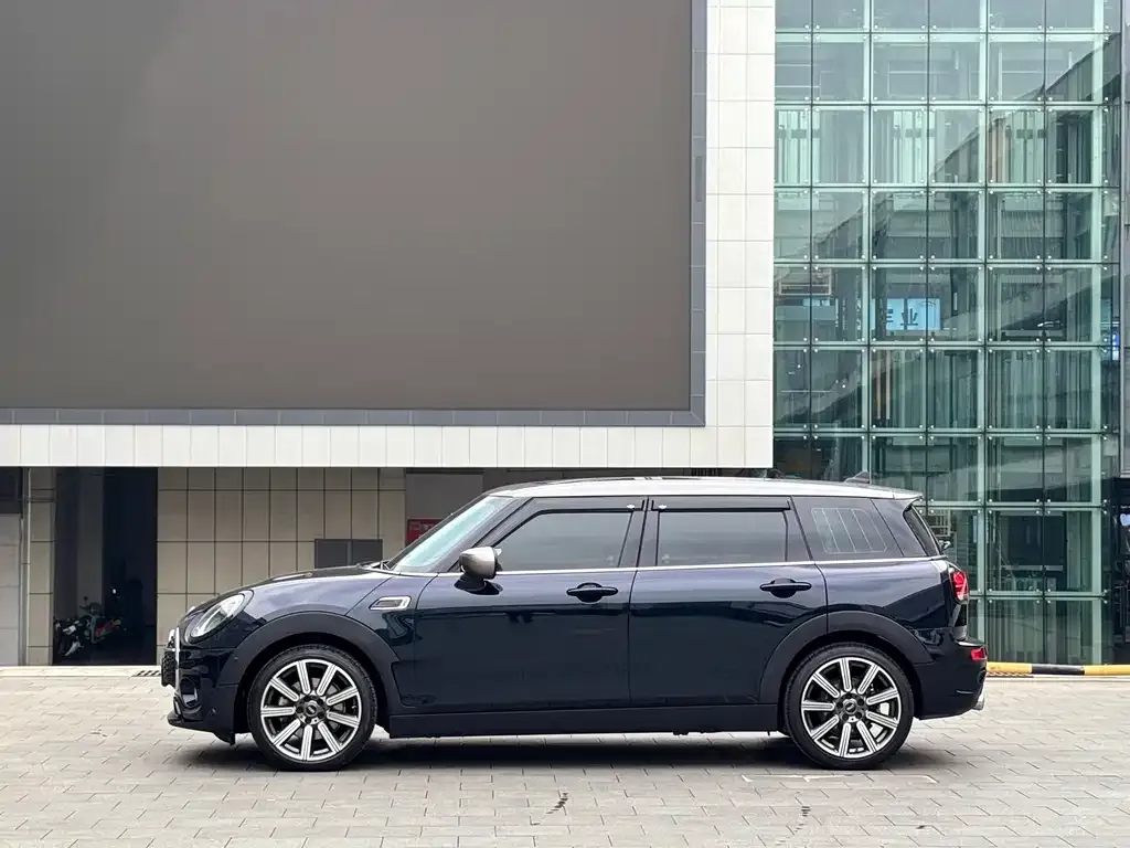 MINI Clubman 2022 из CN, фото 2