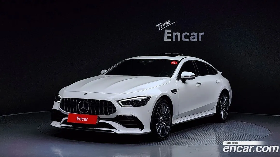 Mercedes-Benz AMG GT — фото 1