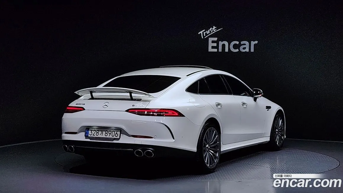Mercedes-Benz AMG GT — фото 3