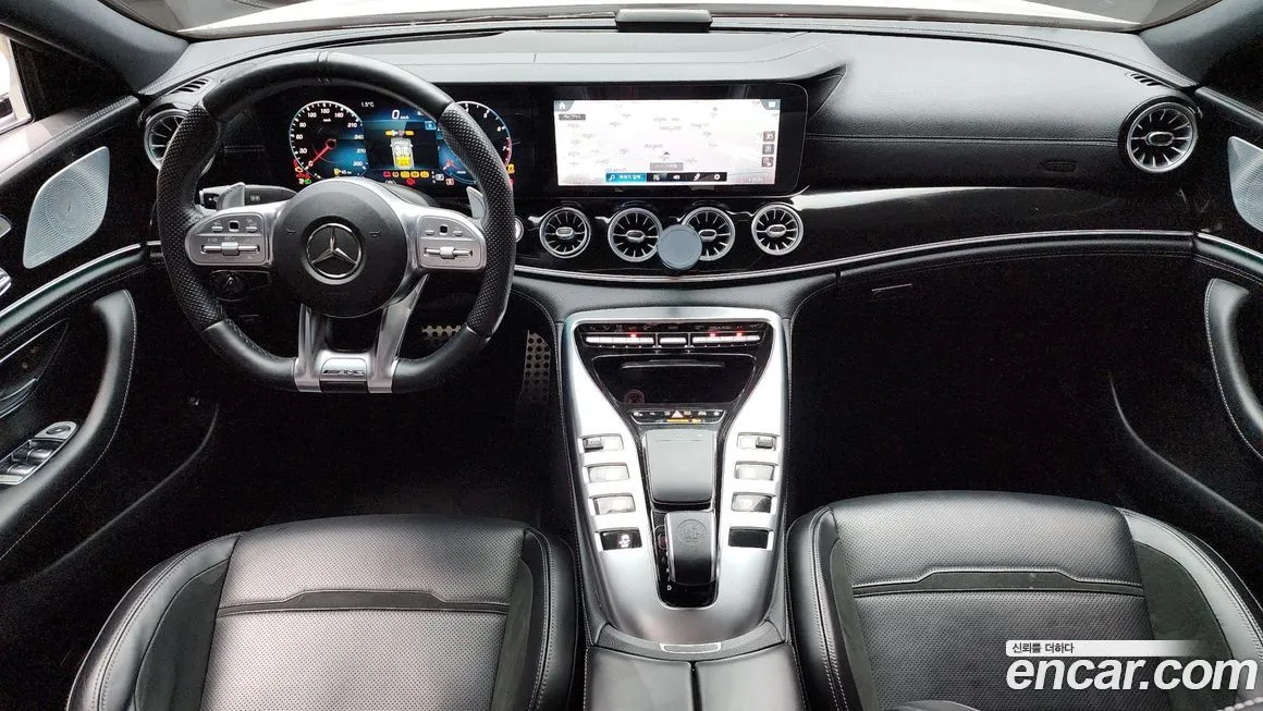 Mercedes-Benz AMG GT — фото 9