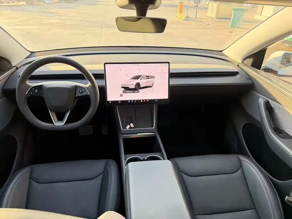 Tesla Model Y 2025 из CN, фото 8