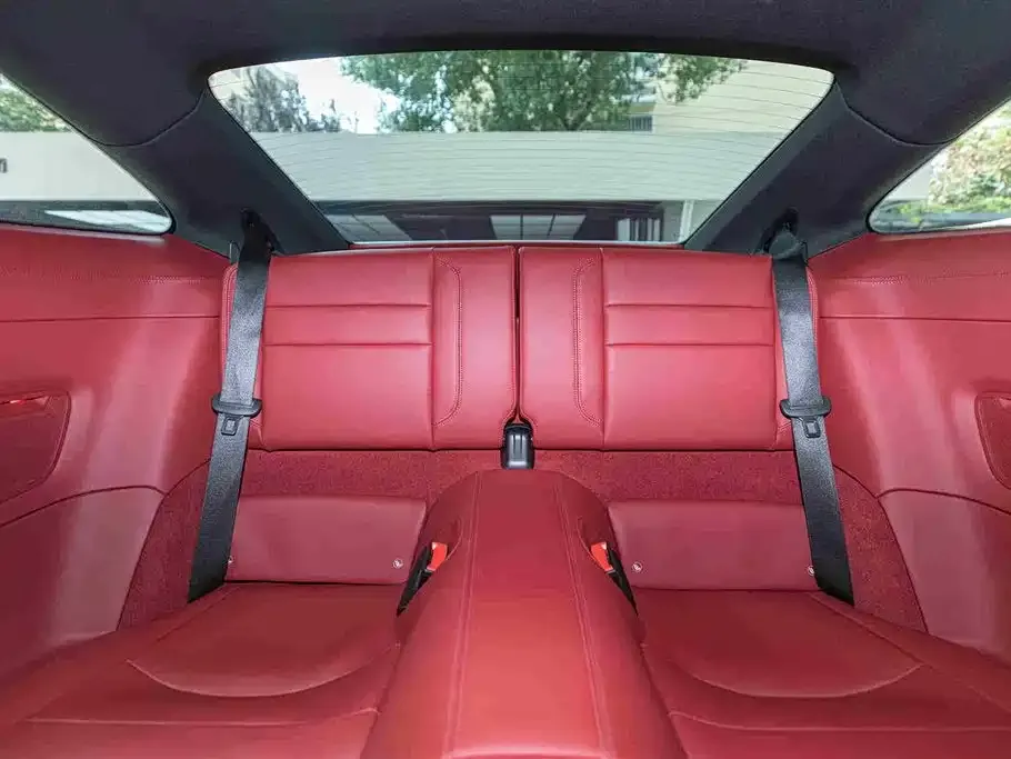 Porsche 911 2025 из CN, фото 8
