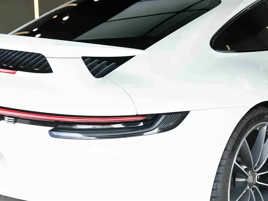 Porsche 911 2025 из CN, фото 2