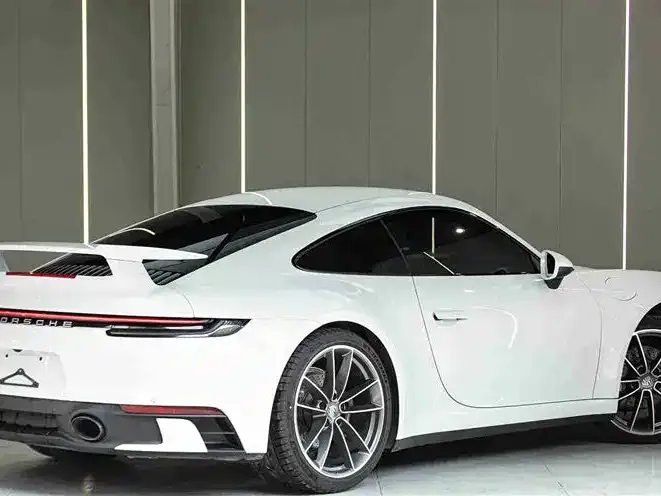 Porsche 911 2025 из CN, фото 3