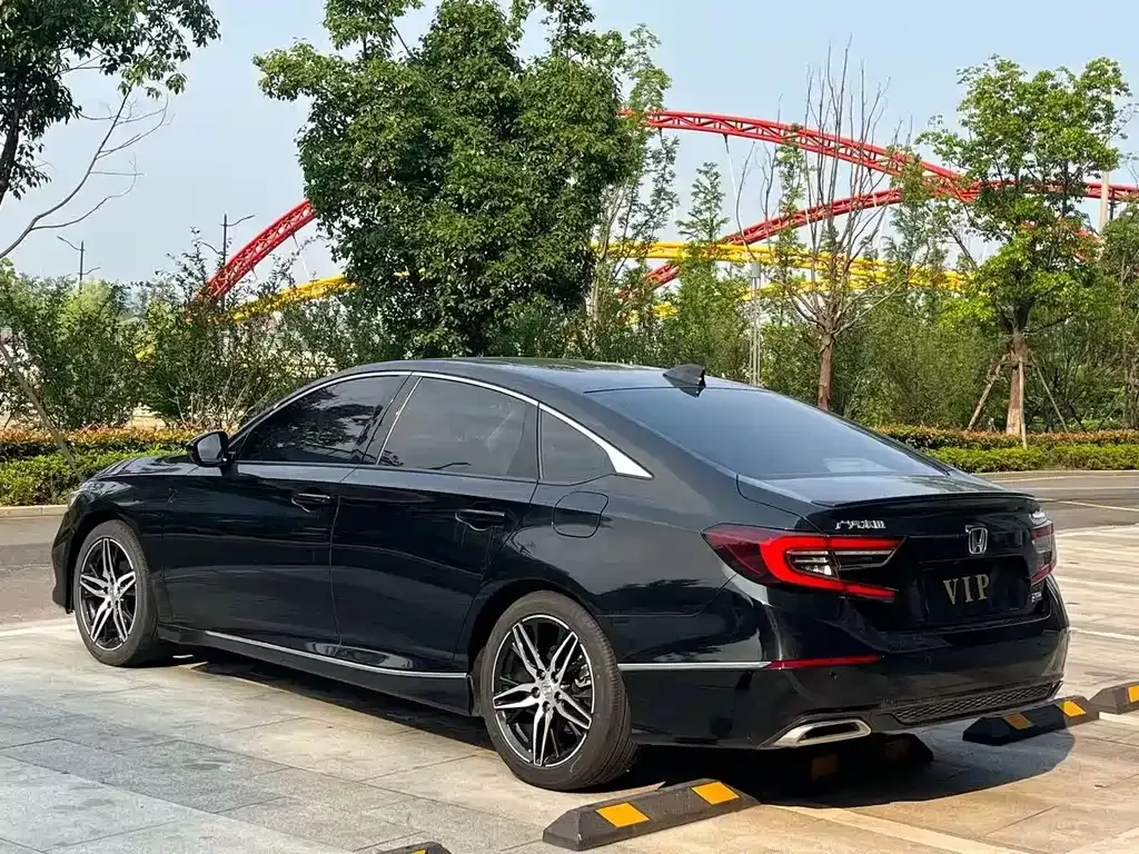 Honda Accord 2022 из CN, фото 10