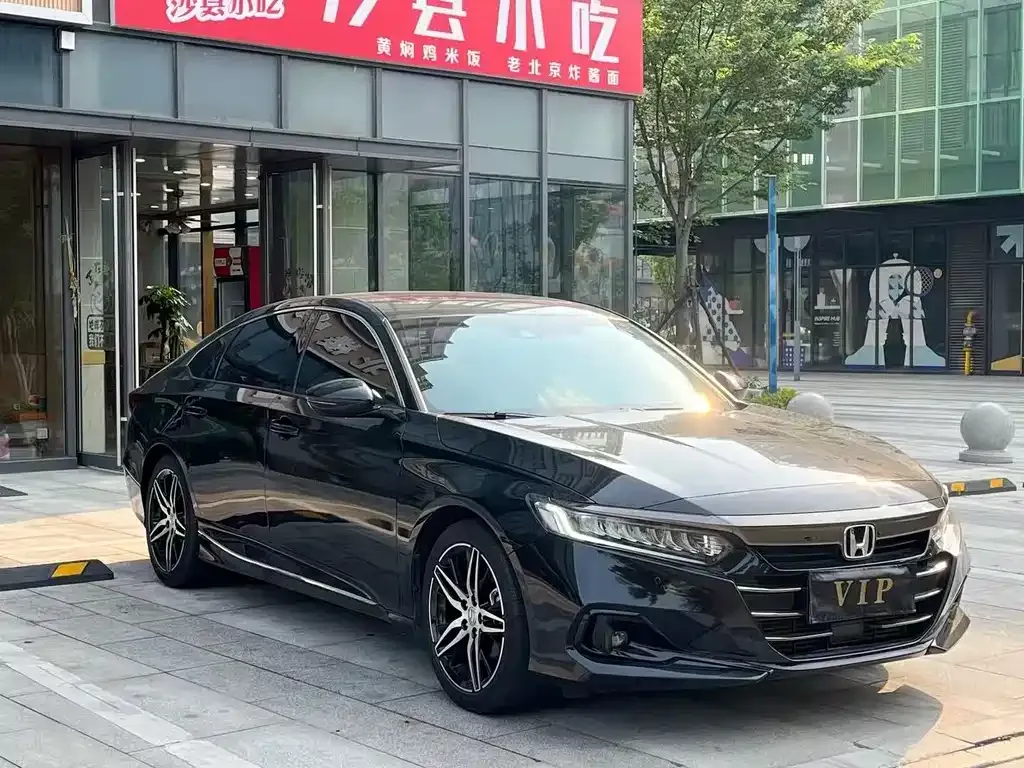 Honda Accord 2022 из CN, фото 2