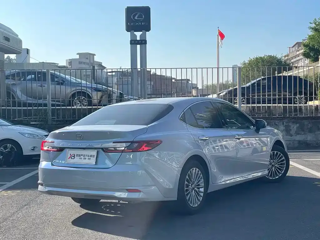Toyota Camry 2024 из CN, фото 4