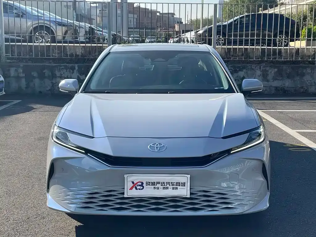 Toyota Camry 2024 из CN, фото 5