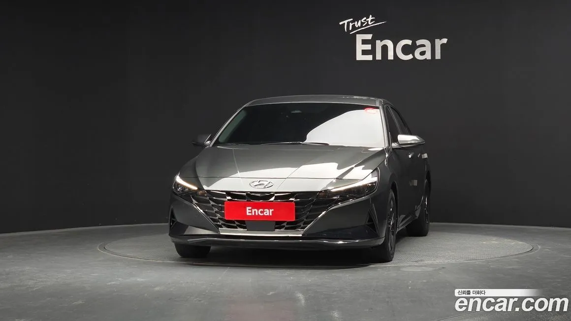 Hyundai AVANTE — фото 3