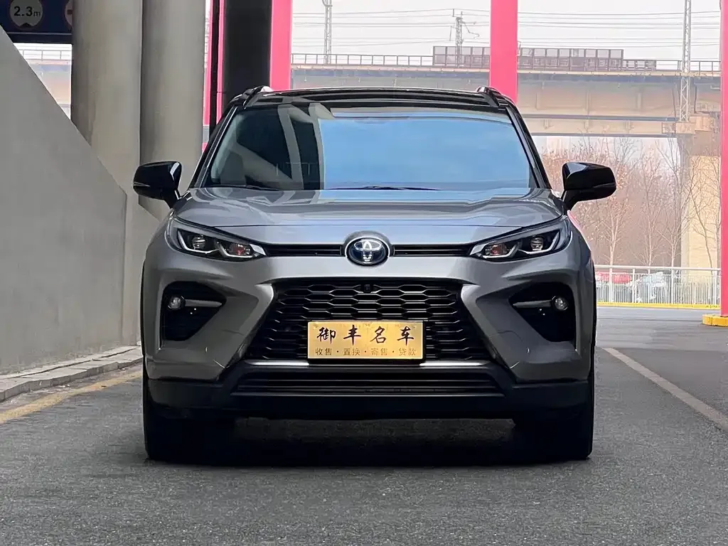 Toyota Wildlander 2023 из CN, фото 3
