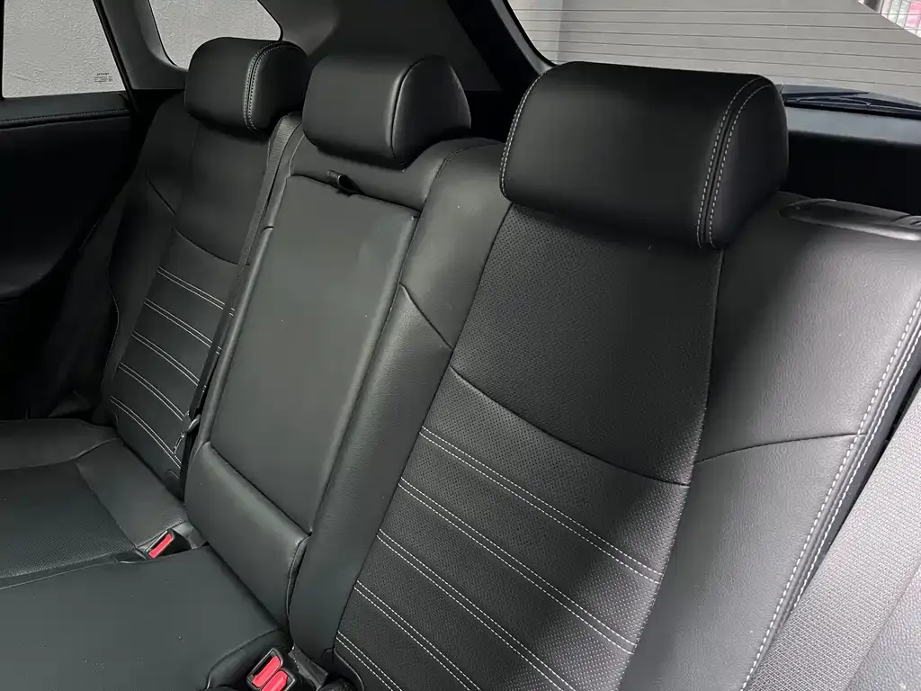 Toyota Wildlander 2023 из CN, фото 5