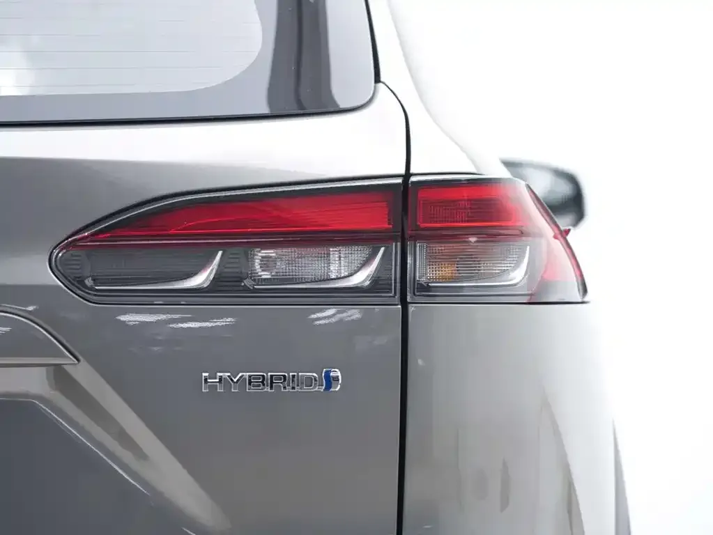 Toyota Frontlander 2023 из CN, фото 5