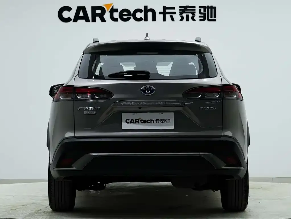 Toyota Frontlander 2023 из CN, фото 3